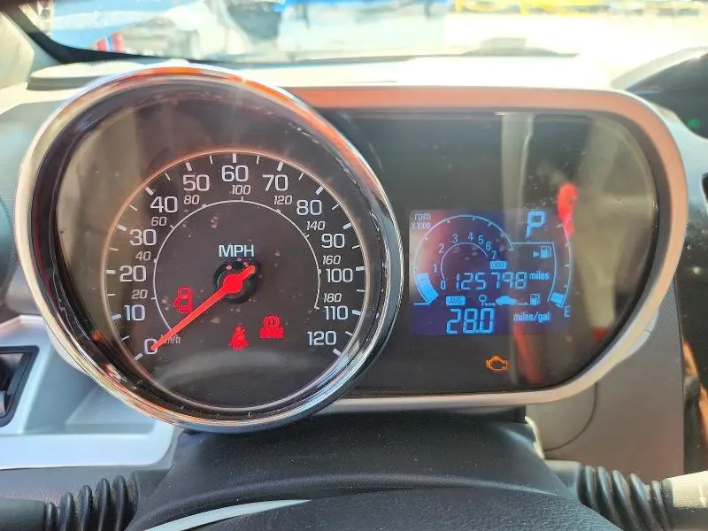 2015 CHEVROLET SPARK 1LT  