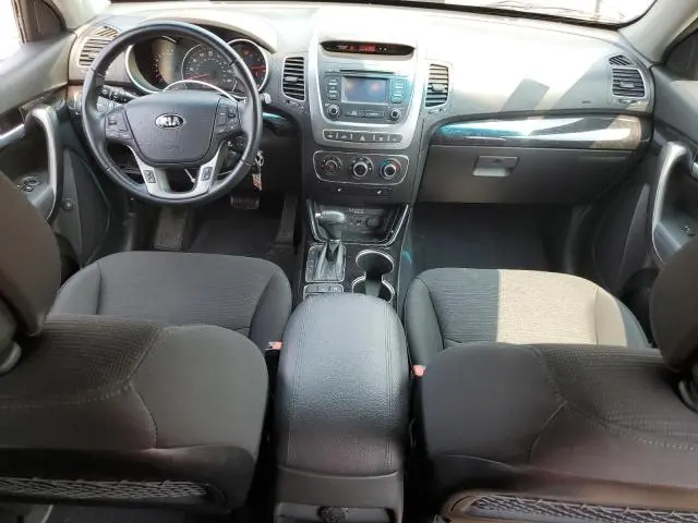2015 KIA SORENTO LX  