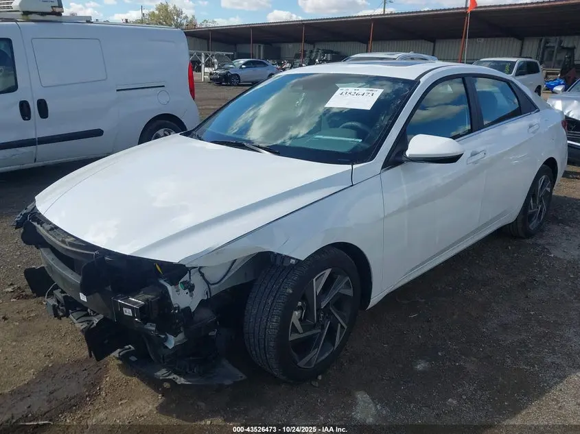 2024 HYUNDAI ELANTRA SEL