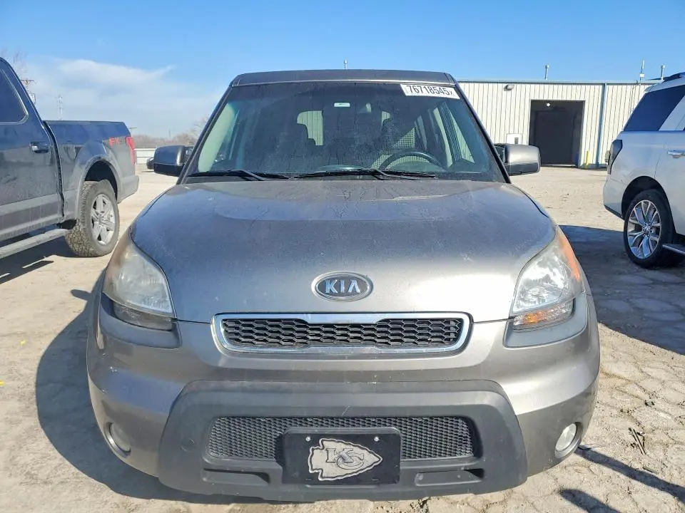2010 KIA SOUL +  