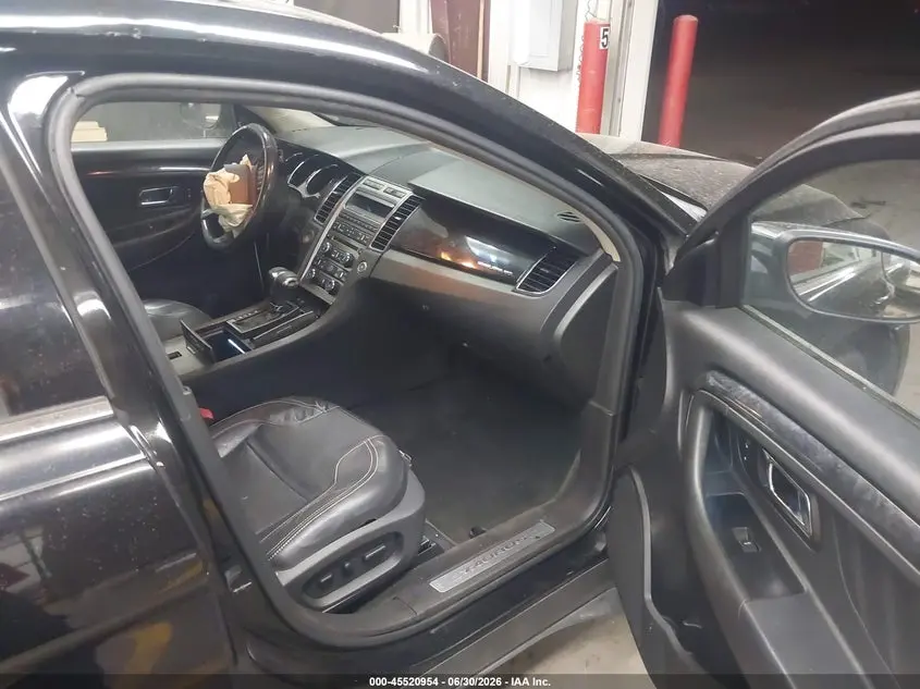 2012 FORD TAURUS LIMITED