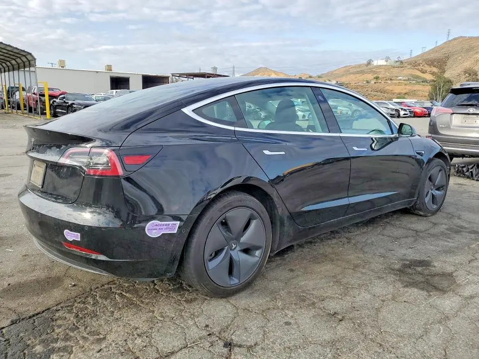 2019 TESLA MODEL 3   