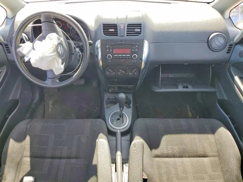 2010 SUZUKI SX4   