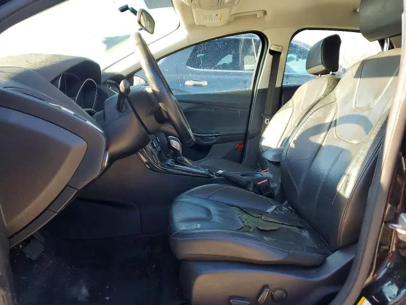 2015 FORD FOCUS TITANIUM  