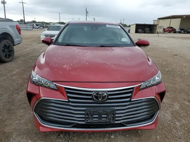 2021 TOYOTA AVALON XLE  
