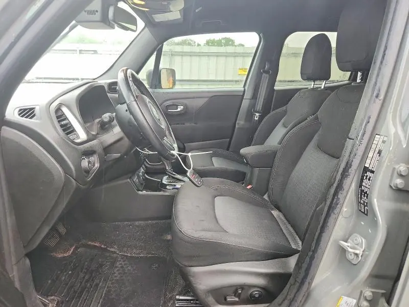 2021 JEEP RENEGADE LATITUDE  