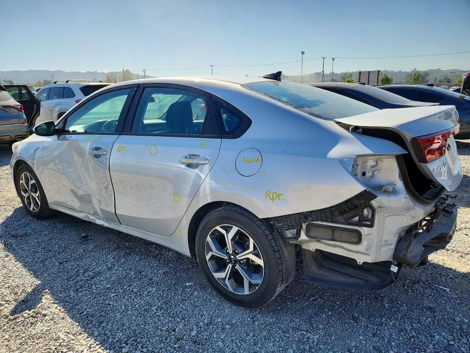 2021 KIA FORTE LXS  