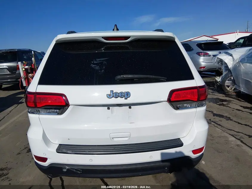 2020 JEEP GRAND CHEROKEE LAREDO E 4X2
