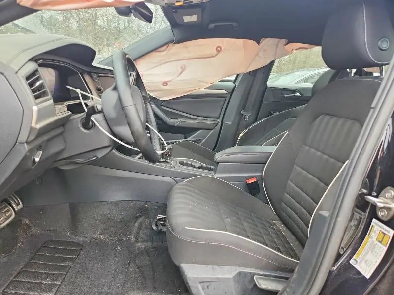 2024 VOLKSWAGEN JETTA SPORT  