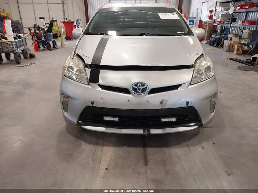 2013 TOYOTA PRIUS THREE