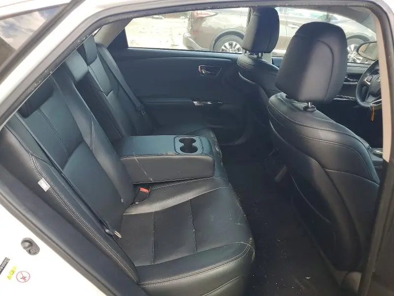 2016 TOYOTA AVALON XLE  