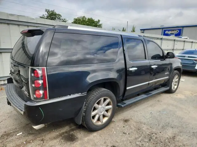2011 GMC YUKON XL DENALI  