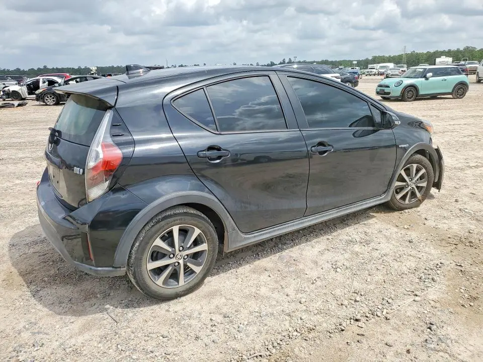 2018 TOYOTA PRIUS C FOUR  