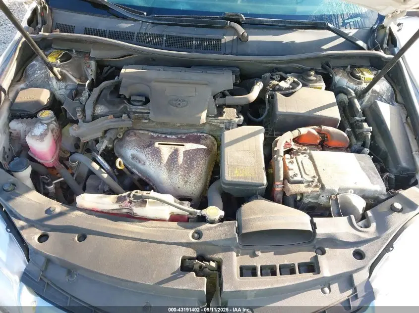 2015 TOYOTA CAMRY HYBRID LE