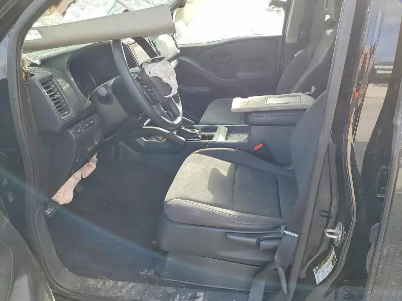 2022 NISSAN FRONTIER S  