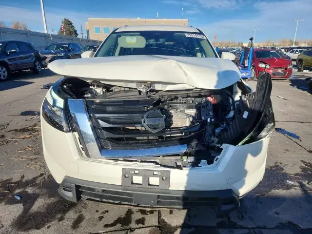 2023 NISSAN PATHFINDER SL  