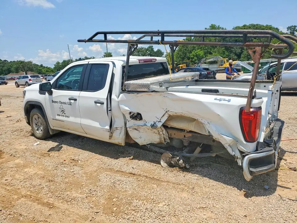 2025 GMC SIERRA K1500  