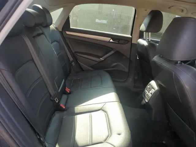 2021 VOLKSWAGEN PASSAT SE  