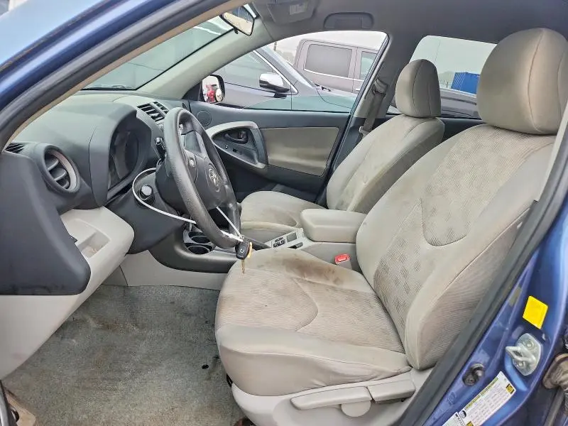 2010 TOYOTA RAV4 BASE  