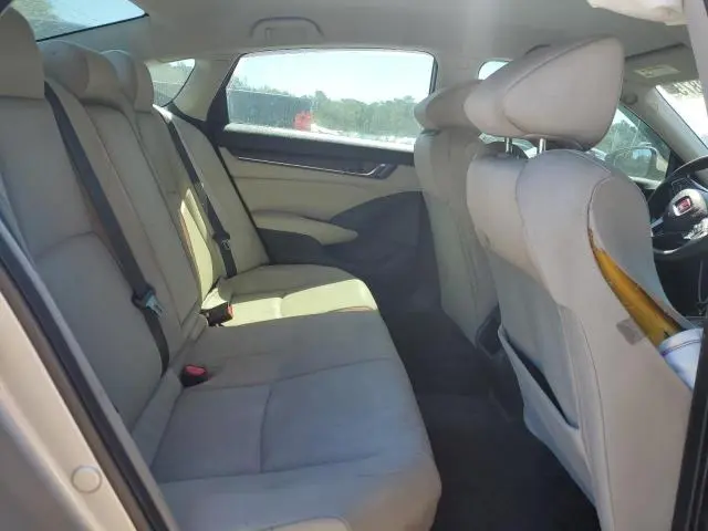 2019 HONDA ACCORD LX  