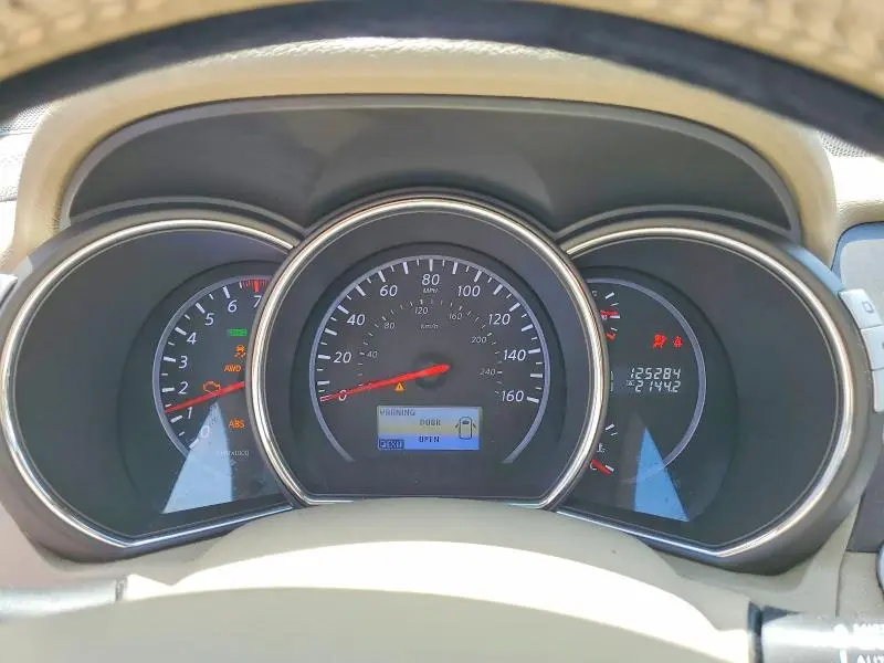 2012 NISSAN MURANO S  