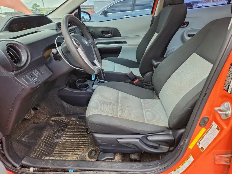 2014 TOYOTA PRIUS C THREE  