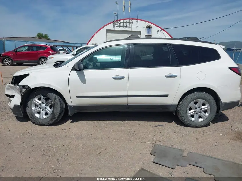 2014 CHEVROLET TRAVERSE LS