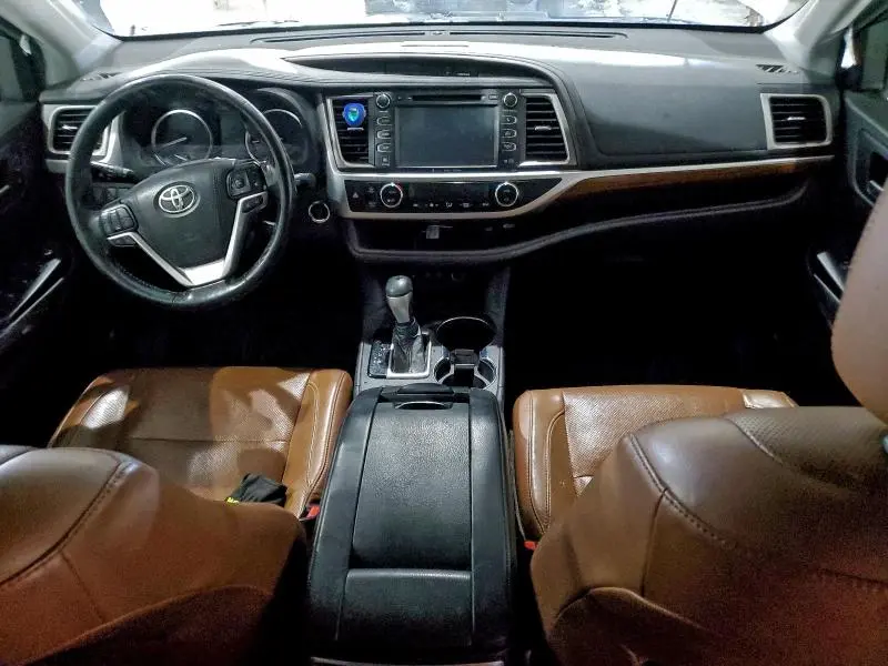 2018 TOYOTA HIGHLANDER LIMITED  