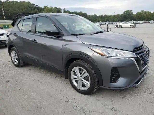 2023 NISSAN KICKS S