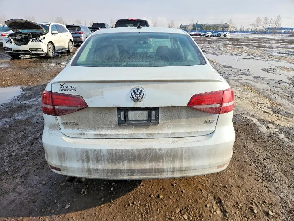 2017 VOLKSWAGEN JETTA SE  