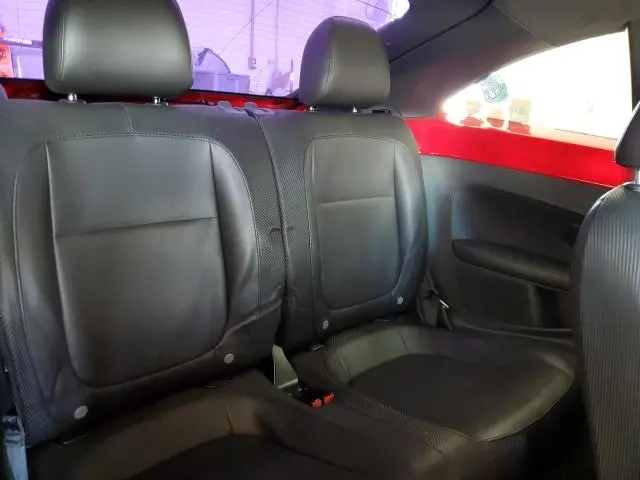 2012 VOLKSWAGEN BEETLE   