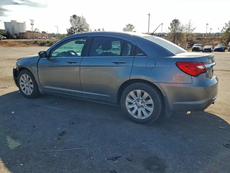 2013 CHRYSLER 200 LX  