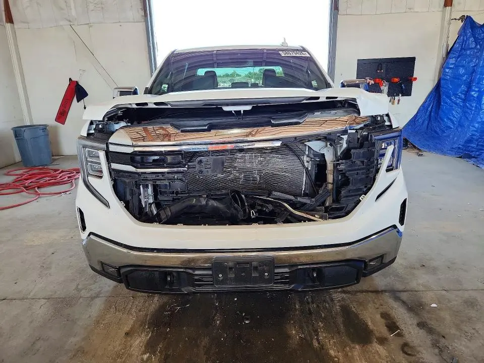 2025 GMC SIERRA K1500 SLT  