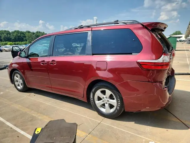 2015 TOYOTA SIENNA LE  