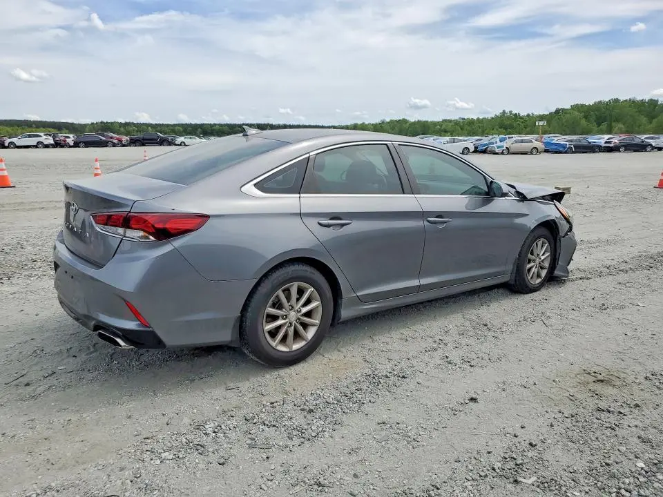2018 HYUNDAI SONATA SE  