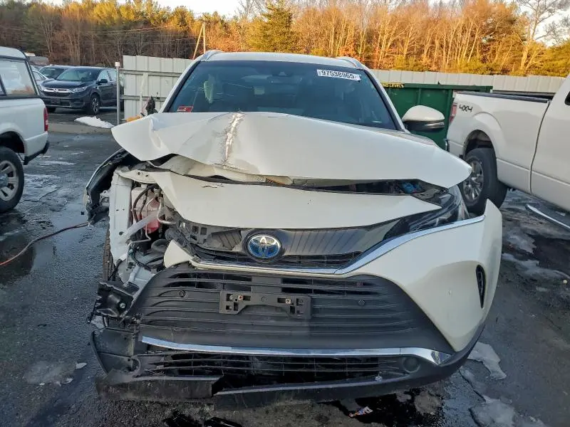 2021 TOYOTA VENZA LE  