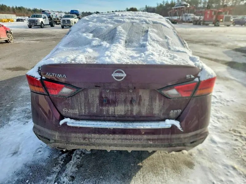 2023 NISSAN ALTIMA SL  