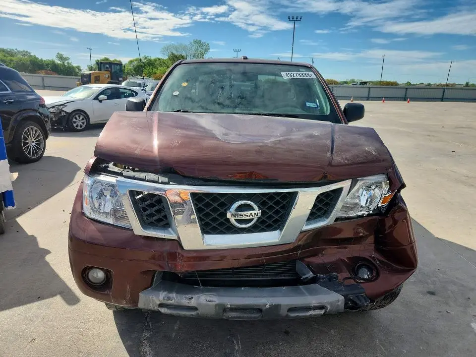 2017 NISSAN FRONTIER SV V6  
