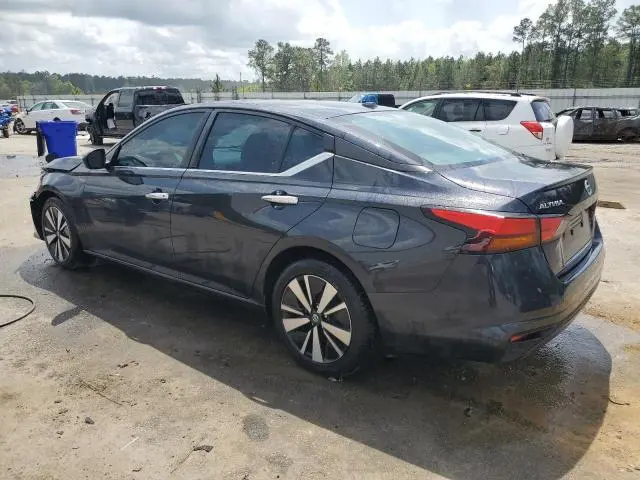 2022 NISSAN ALTIMA SV  