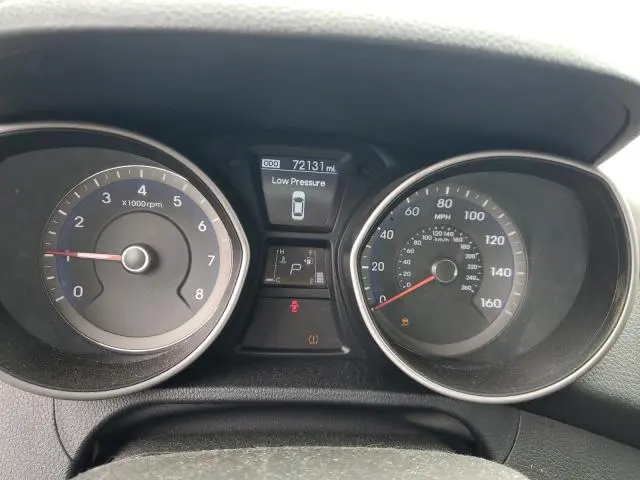 2017 HYUNDAI ELANTRA GT   