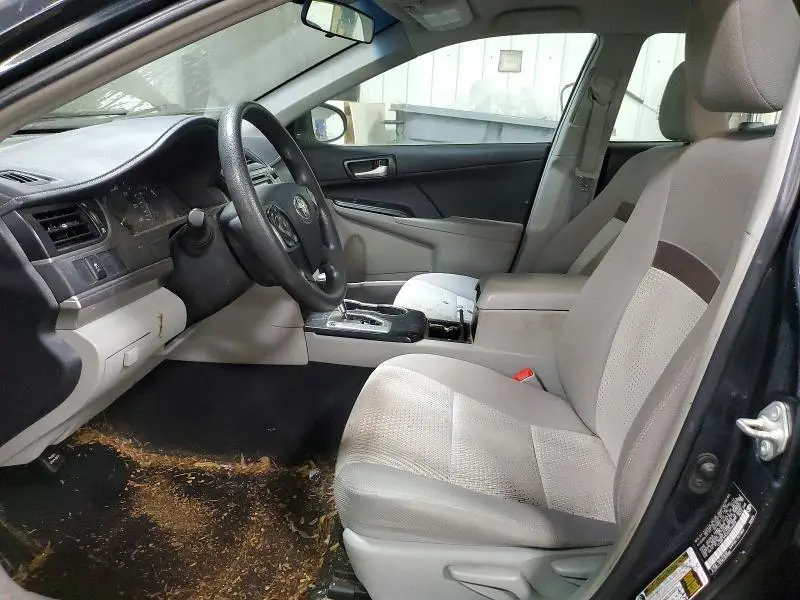 2014 TOYOTA CAMRY LE  