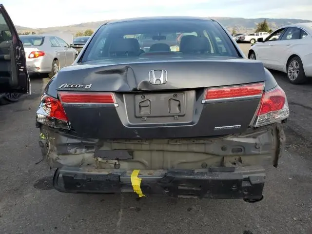 2011 HONDA ACCORD SE  