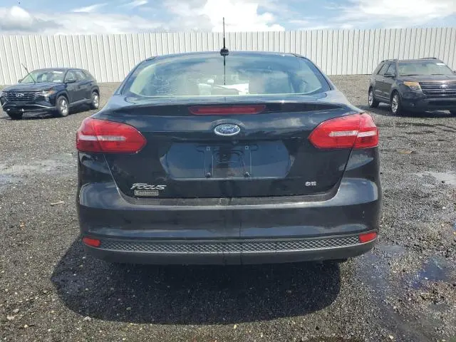 2016 FORD FOCUS SE  