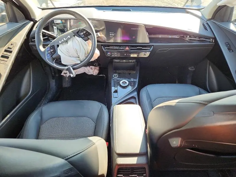 2025 KIA NIRO EX  