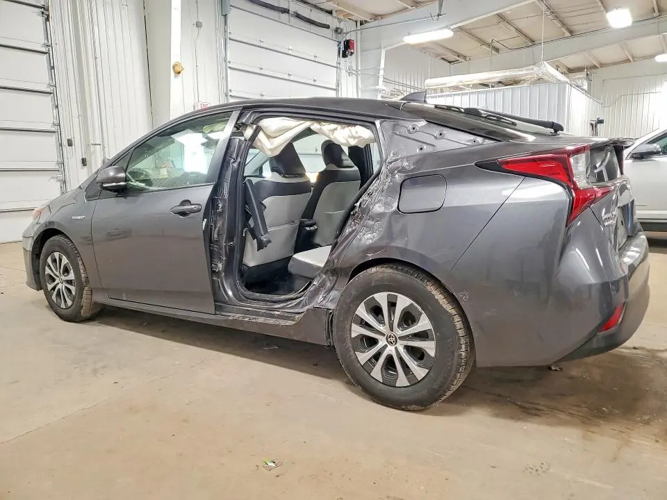 2020 TOYOTA PRIUS XLE AWD-E  