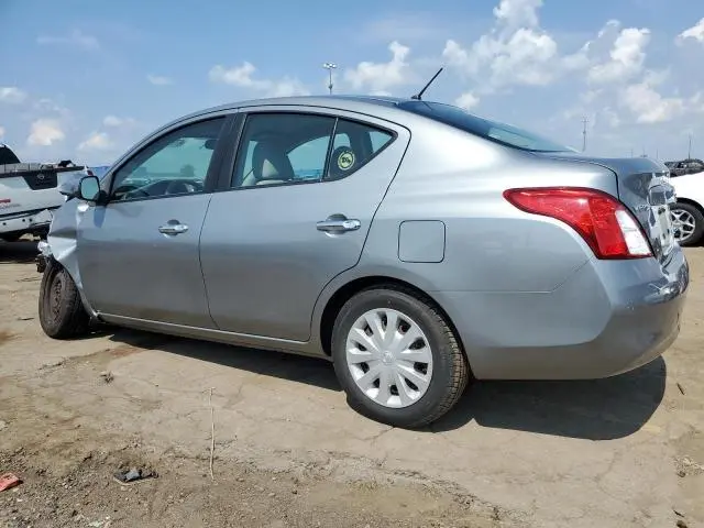 2012 NISSAN VERSA S  