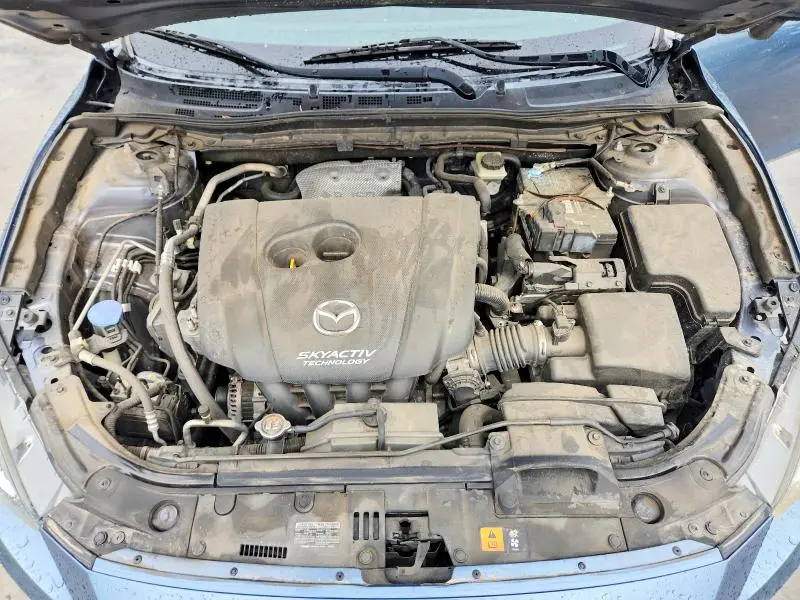 2015 MAZDA 3 TOURING  