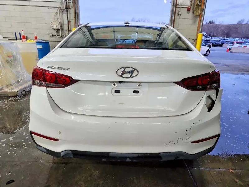2018 HYUNDAI ACCENT SE  