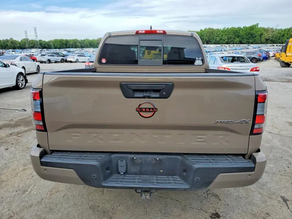 2022 NISSAN FRONTIER PRO-4X  