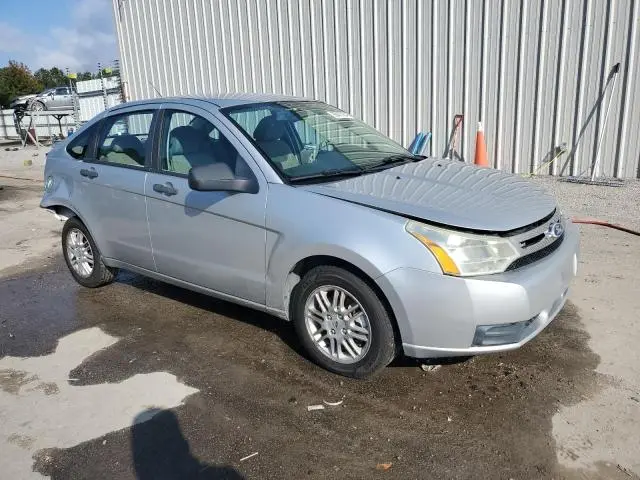 2011 FORD FOCUS SE  
